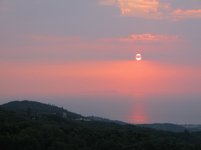Sonnenuntergang am Pantokrator